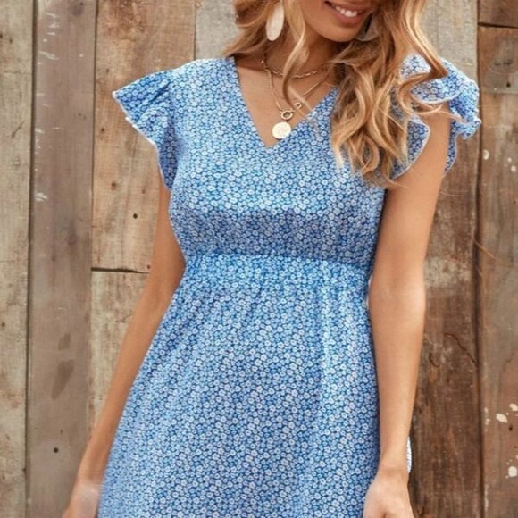 Ditsy Print Ruffle Hem Maxi Dress - Picture 5 of 7